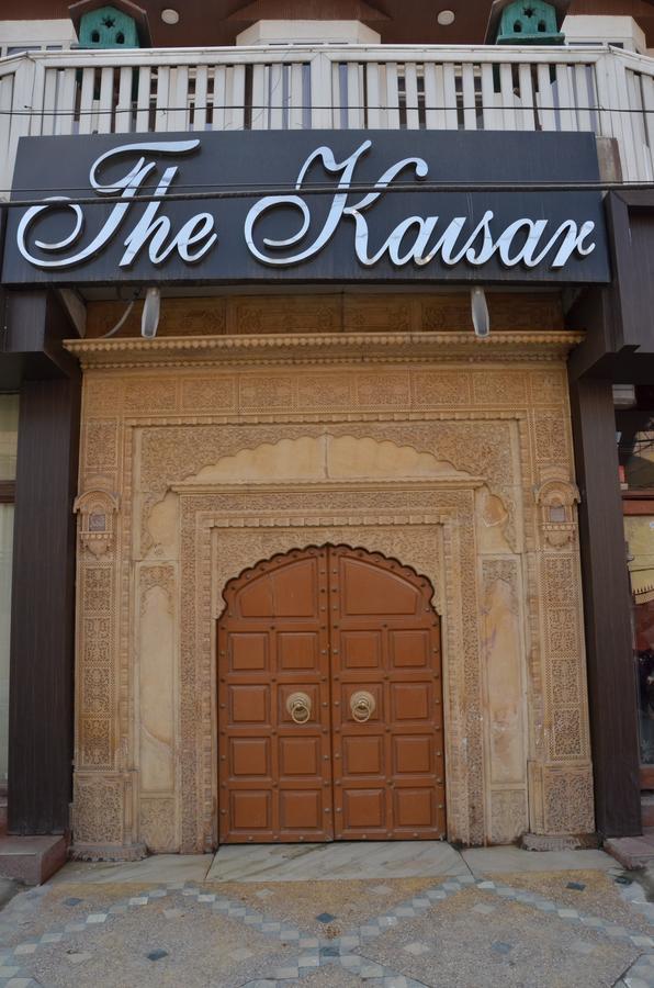 Kaisar Hotel Srīnagar Екстериор снимка